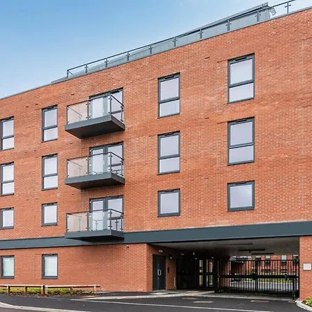 Zeni, Ouse Court 2 Bedroom ヨーク