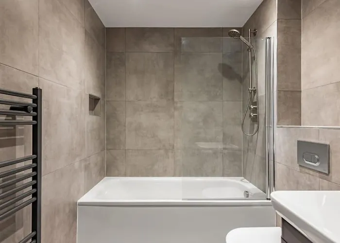 Zeni, Ouse Court 2 Bedroom Appartamento