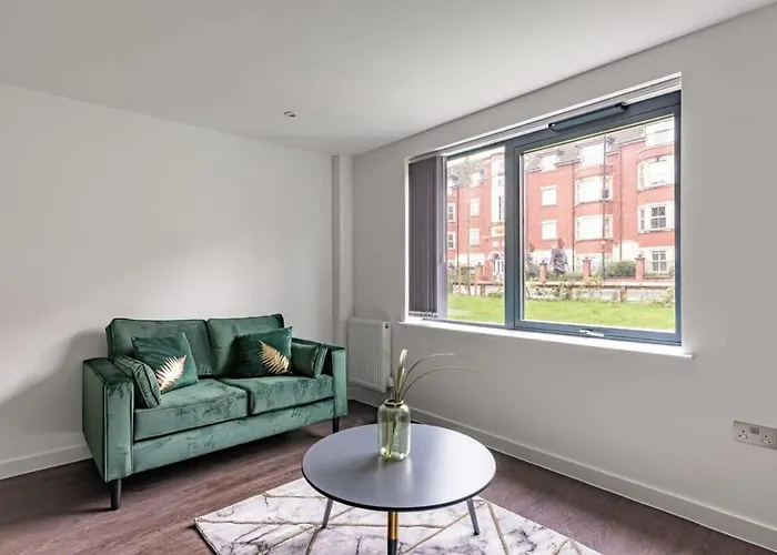 Zeni, Ouse Court 2 Bedroom Lägenhet